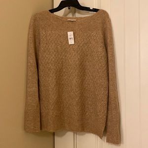 Soft and light beige Loft sweater, size L.